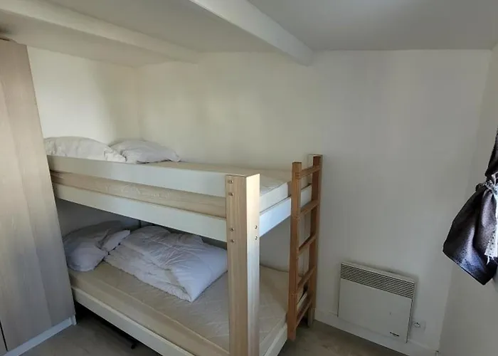 Maisonnette Renovee, Animaux Admis, Parking, 4 Pers - - Fr-1-540-231 *